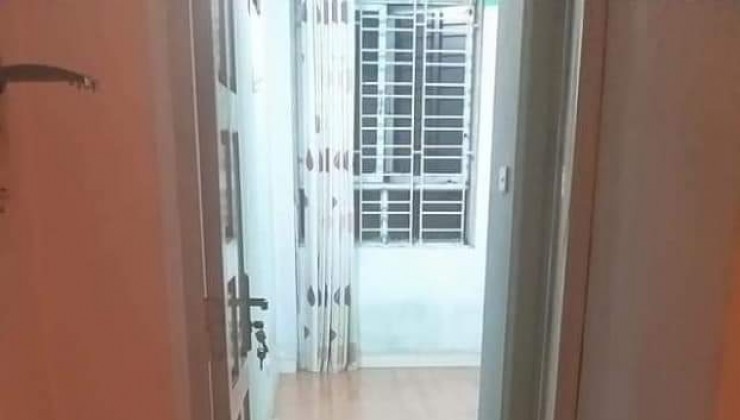 CHO THUÊ NHÀ LIỀN KỀ KHU ĐT AO SÀO, THỊNH LIỆT, HOÀNG MAI 4 TẦNG, 95M2, 3 P, GIÁ 19 TRIỆU